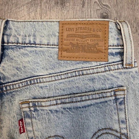 Levi's Wedgie Straight Generation Next Ankle Jeans Size 26